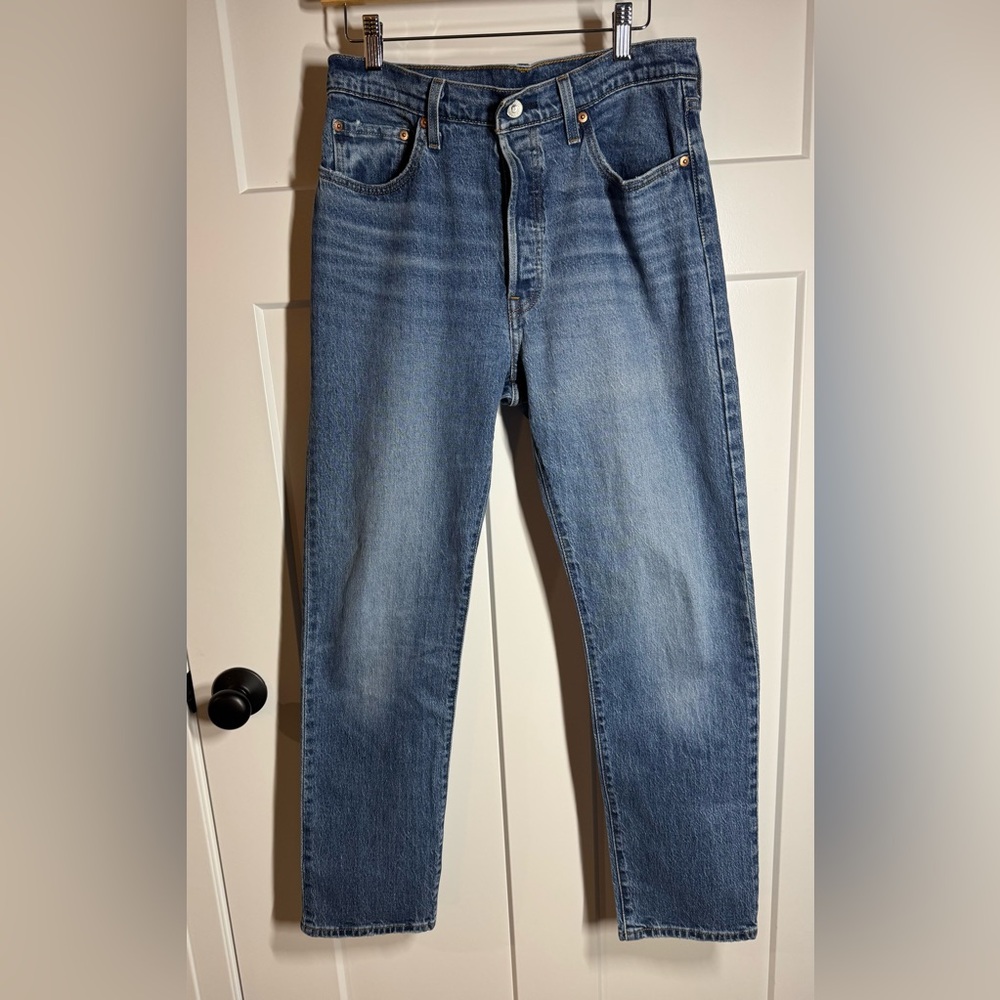 Women’s Levi's Blue Denim 501 Jeans Size: W29 L30.